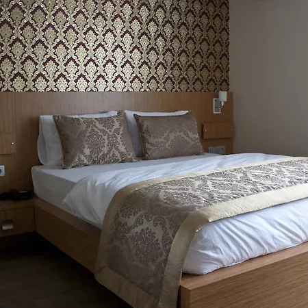 Отель Istanbul Central Hotel Стамбул